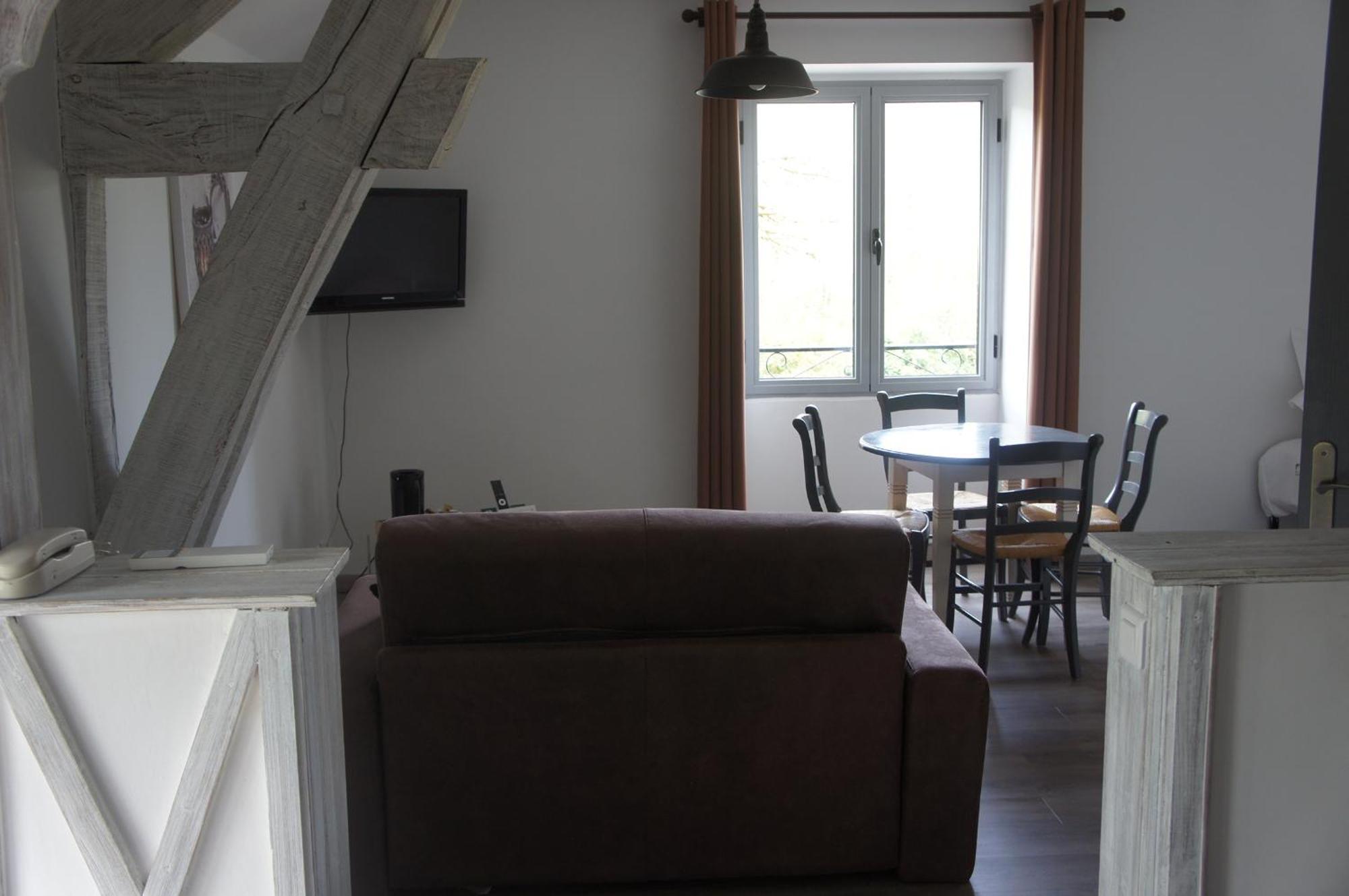 Cressensac-Sarrazac Logis Hotel Auberge De Cartassac מראה חיצוני תמונה