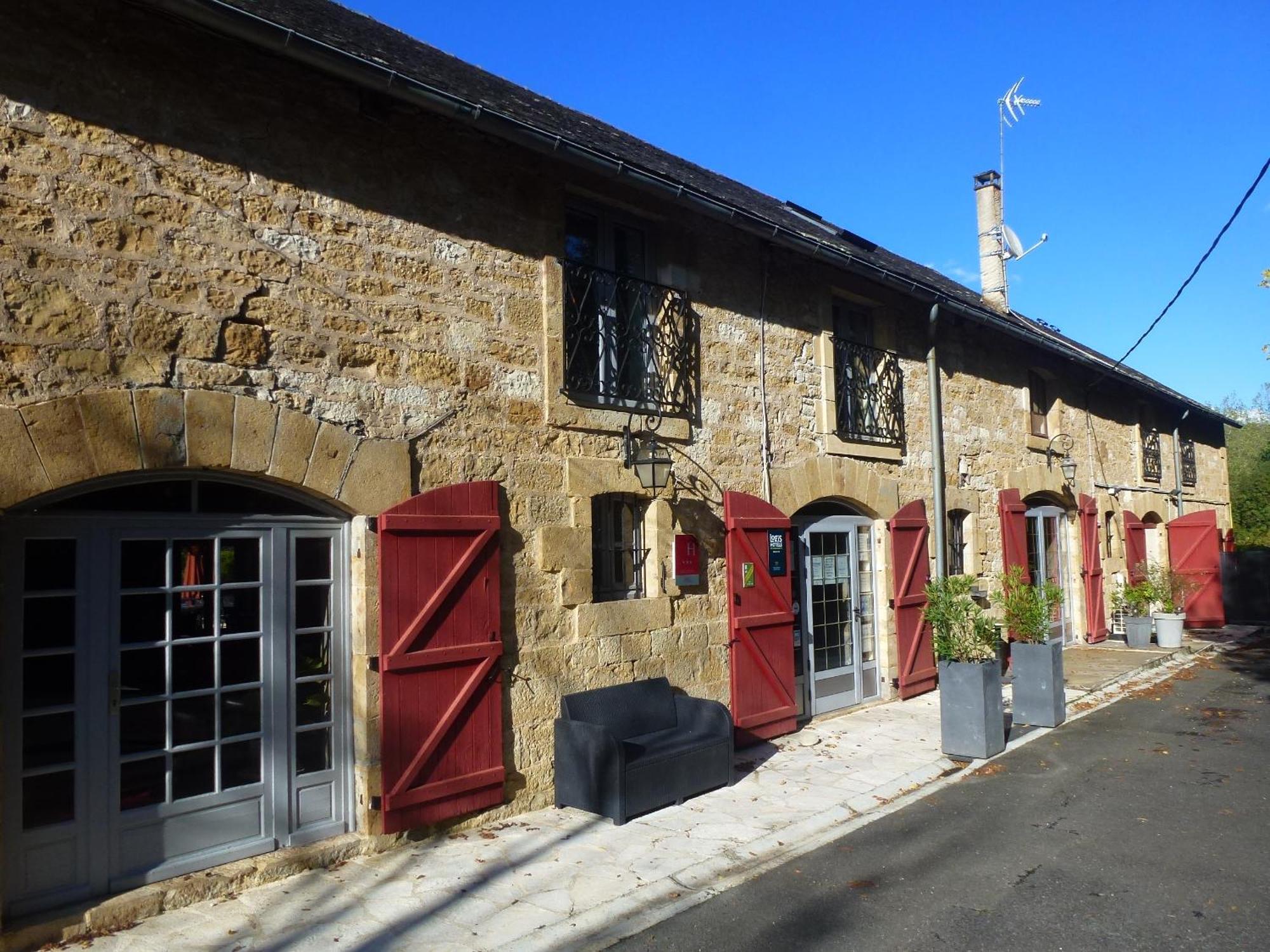 Cressensac-Sarrazac Logis Hotel Auberge De Cartassac מראה חיצוני תמונה